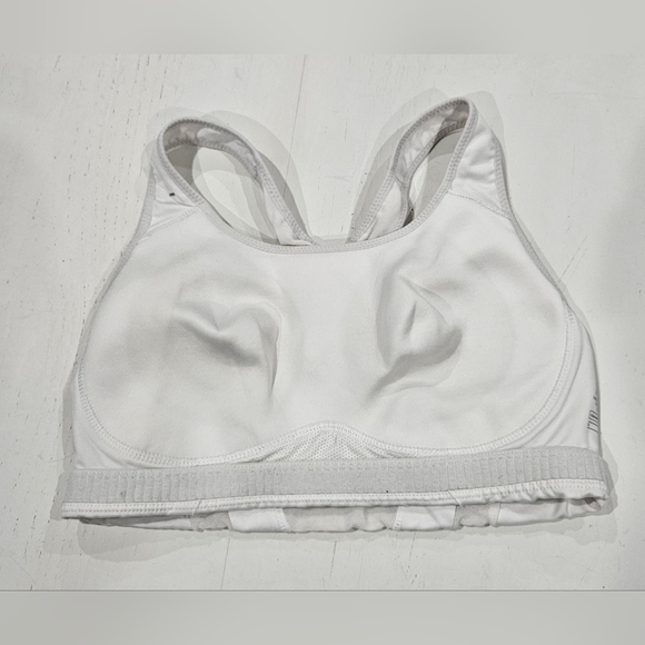 Nike Women's White Sports Bra - Picture 3 of 5
